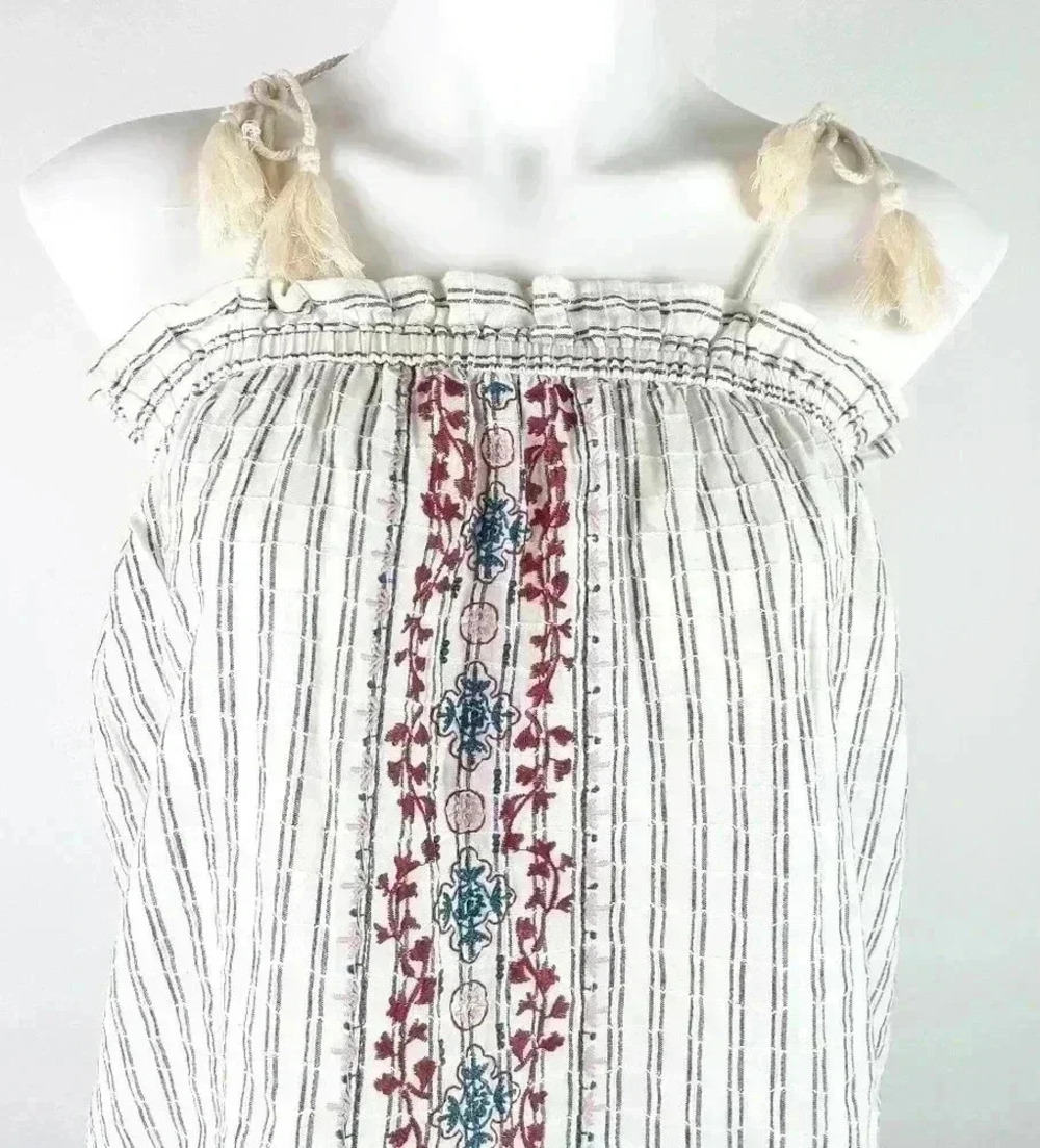 Universal Thread Boho wear Size Small